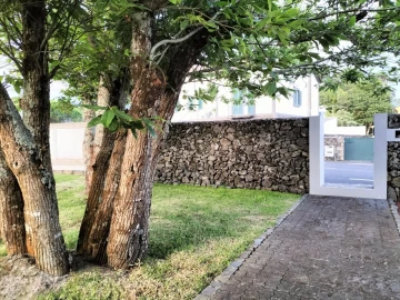 Moradia T4 para Venda em São Mateus da Calheta