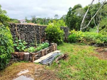 Moradia T4 para Venda em São Mateus da Calheta