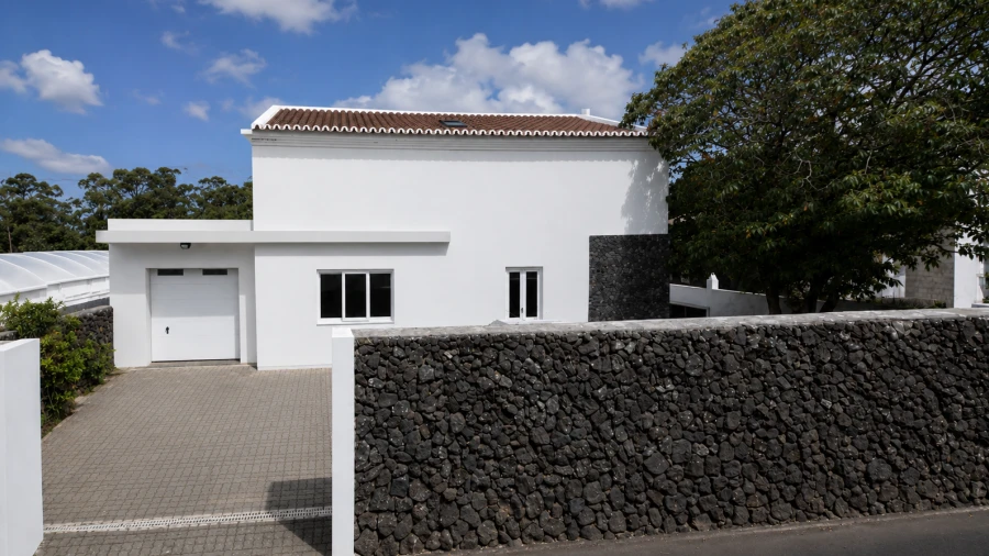 Moradia T4 para Venda em São Mateus da Calheta