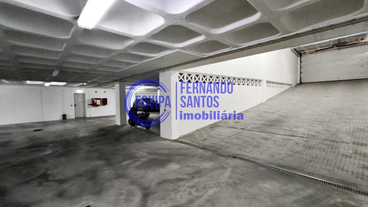 Apartamento T1 para Venda em Armação de Pera Foto 31