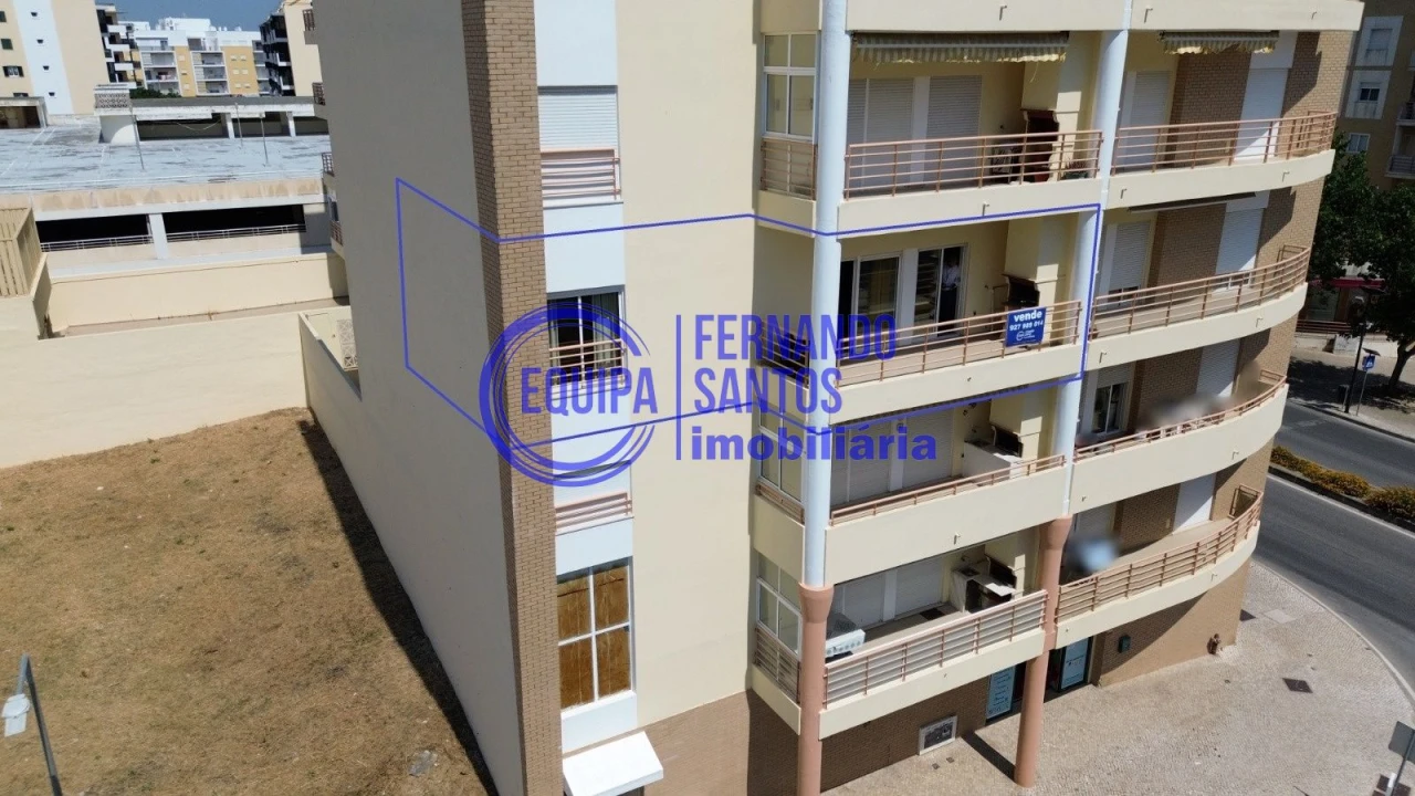 Apartamento T1 para Venda em Armação de Pera Foto 34