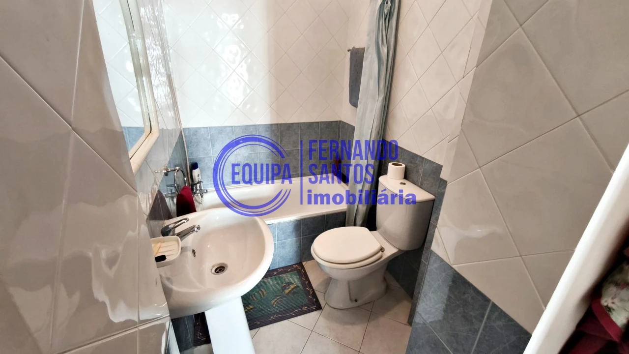Apartamento T1 para Venda em Armação de Pera Foto 17