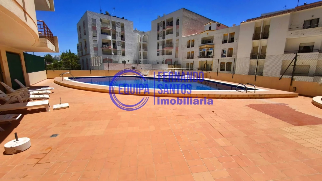 Apartamento T1 para Venda em Armação de Pera Foto 27
