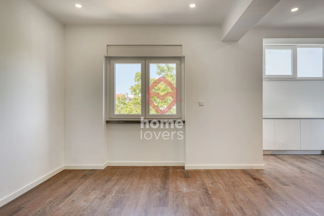 Apartamento T2 para Venda em Venteira Foto 1