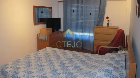 Apartamento T2 para Venda em Santa Iria de Azoia, São João da Talha e Bobadela