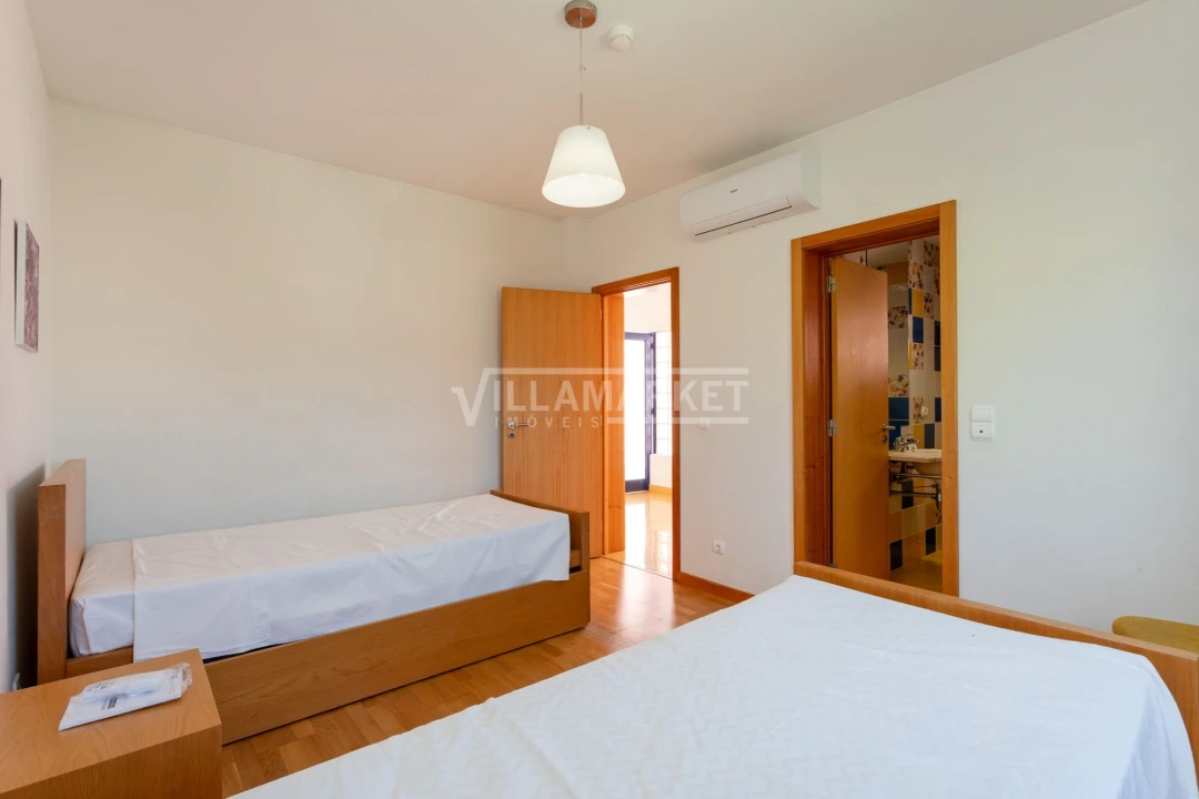 Apartamento T2 para Venda em Albufeira e Olhos de Água Foto 37