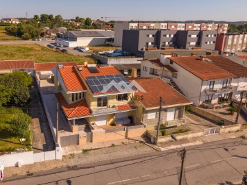 Terreno para Venda em Cidade da Maia