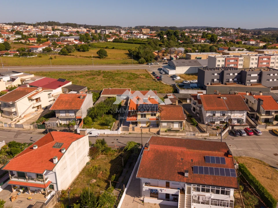 Terreno para Venda em Cidade da Maia Foto 40