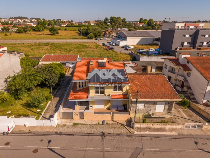 Terreno para Venda em Cidade da Maia Foto 36