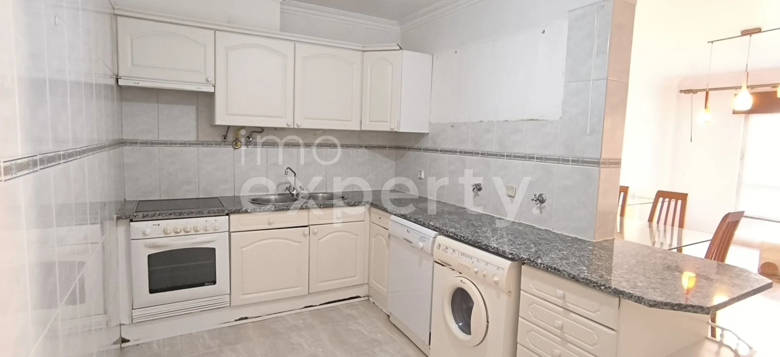 Apartamento T2 para Venda em Algueirão-Mem Martins Foto 4