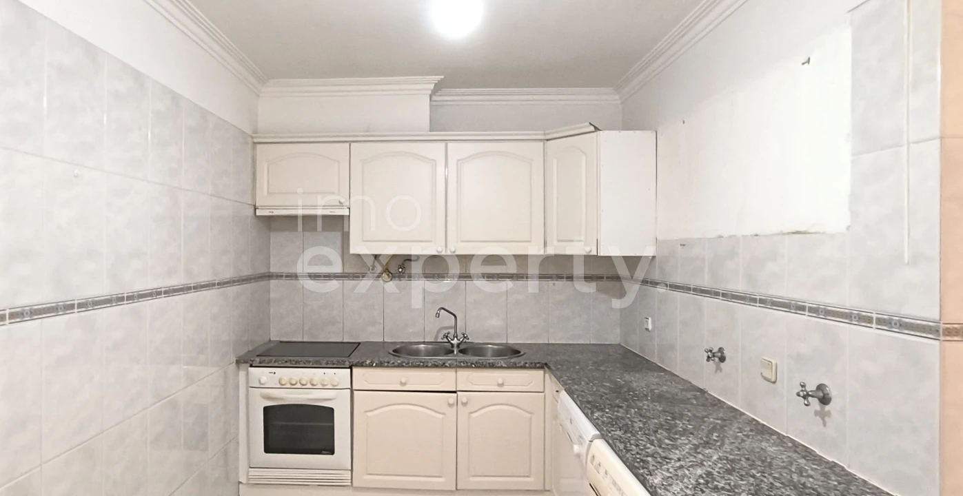 Apartamento T2 para Venda em Algueirão-Mem Martins Foto 5