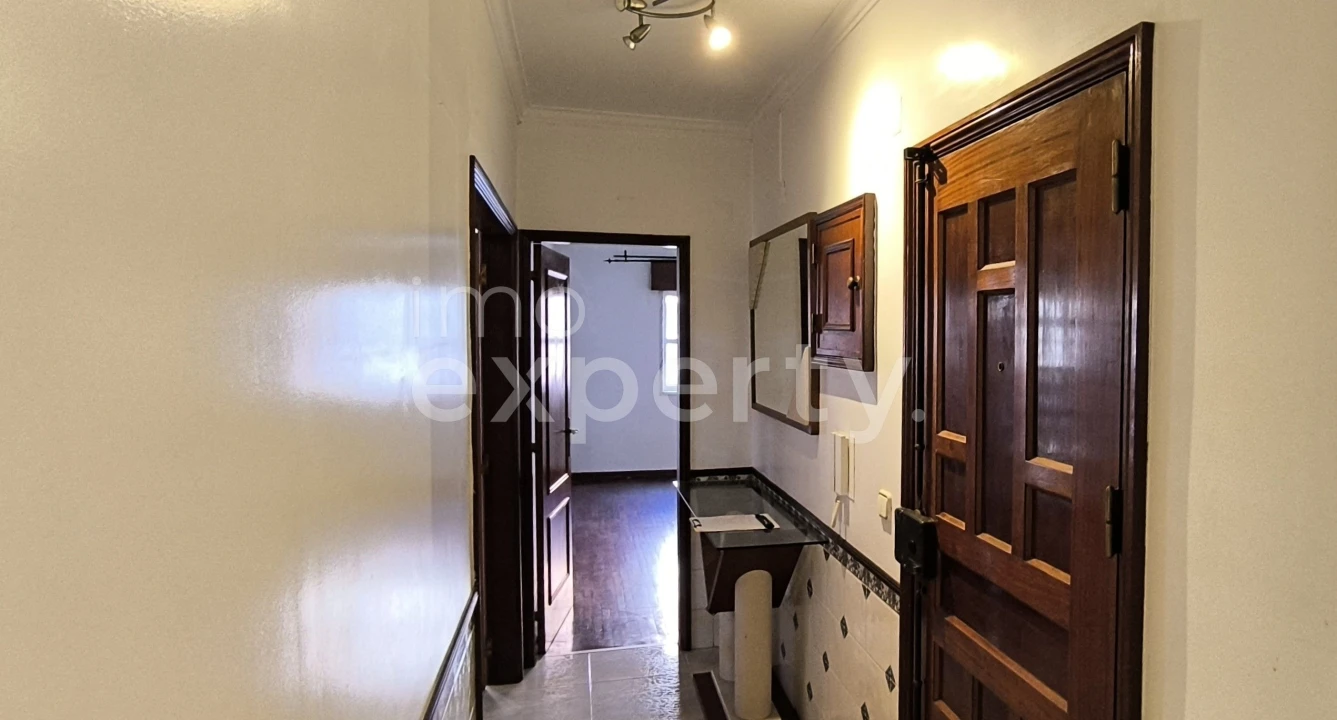 Apartamento T2 para Venda em Algueirão-Mem Martins Foto 7