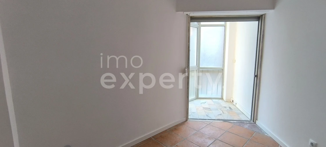 Apartamento T3 para Venda em Algueirão-Mem Martins Foto 6