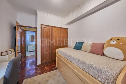 Apartamento T2 para Venda em Loures