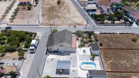 Moradia T4 para Venda em Pinhal Novo