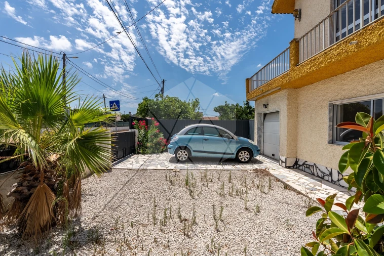 Moradia T4 para Venda em Pinhal Novo Foto 45