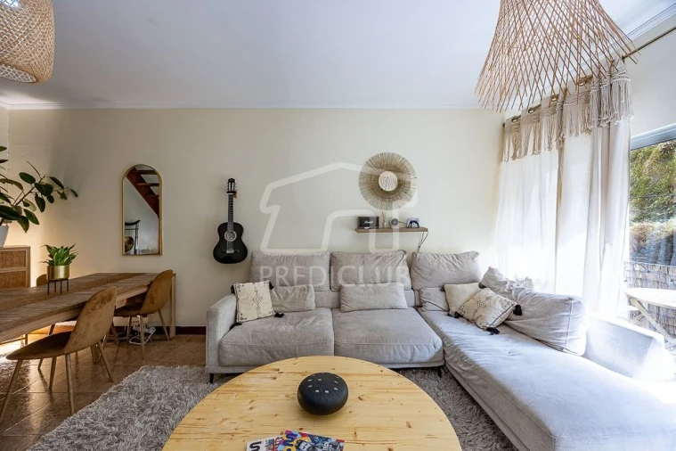 Apartamento T2 para Venda em Ribeira Brava Foto 4
