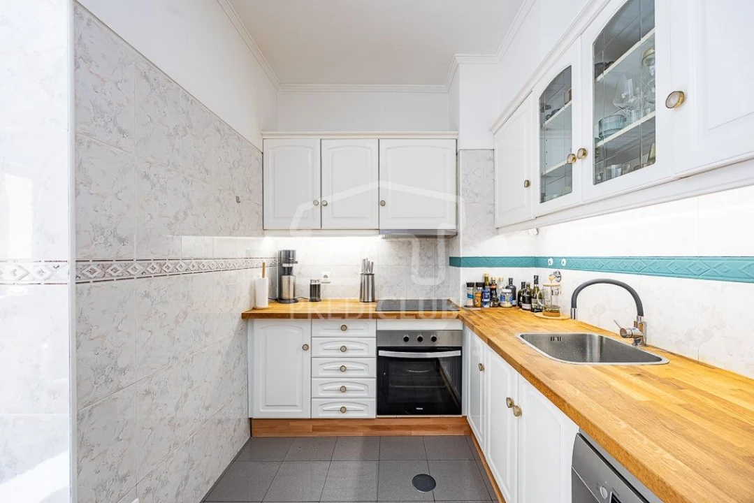 Apartamento T2 para Venda em Ribeira Brava Foto 5