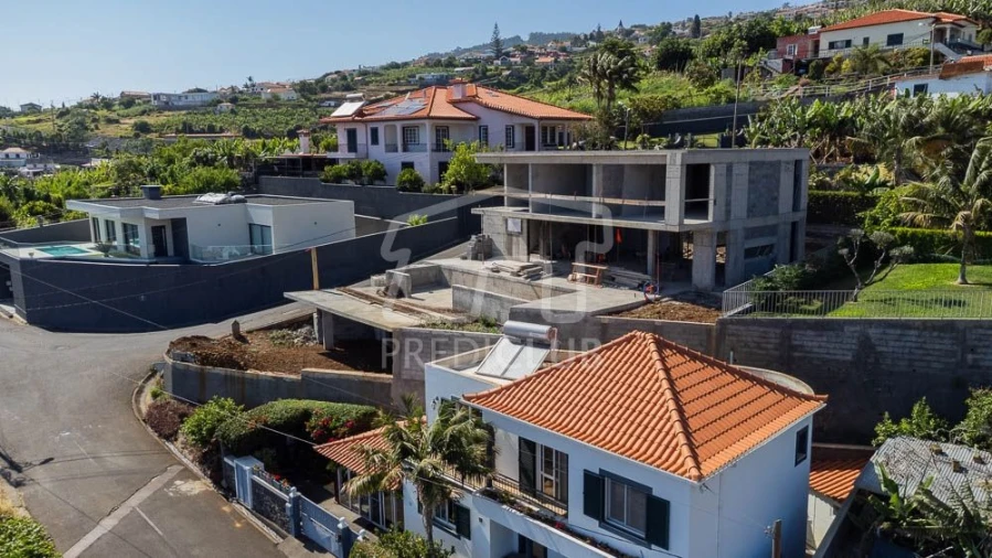 Moradia T3 para Venda em Estreito da Calheta Foto 34