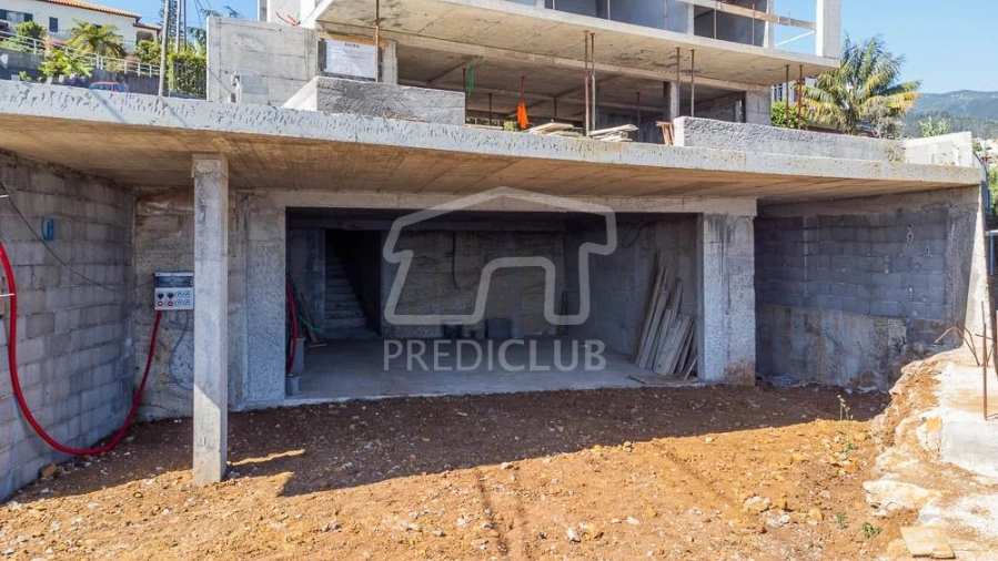 Moradia T3 para Venda em Estreito da Calheta Foto 43