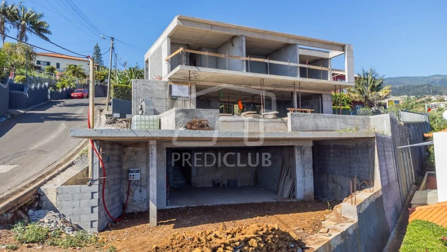 Moradia T3 para Venda em Estreito da Calheta Foto 42
