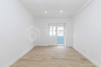Apartamento T1 para Venda em Odivelas