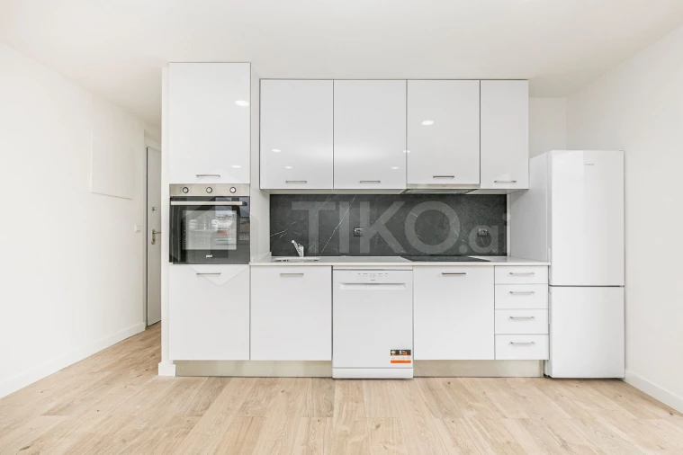 Apartamento T1 para Venda em Odivelas Foto 3