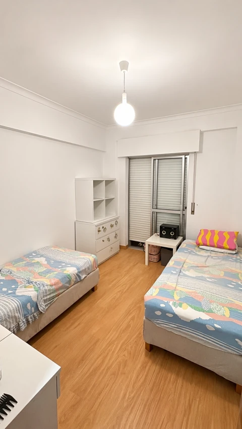 Apartamento T2 para Arrendamento em Loures