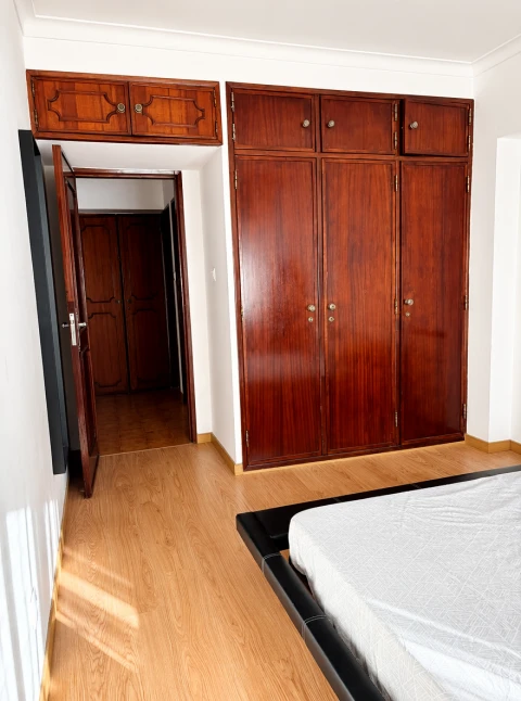 Apartamento T2 para Arrendamento em Loures