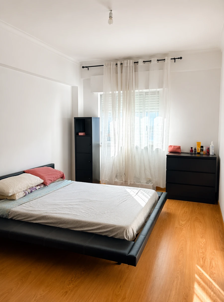Apartamento T2 para Arrendamento em Loures Foto 4