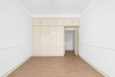Apartamento T4 para Arrendamento em Estrela