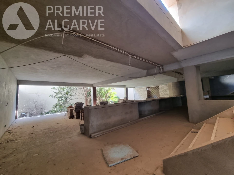 Prédio para Venda em Faro (Sé e São Pedro) Foto 3