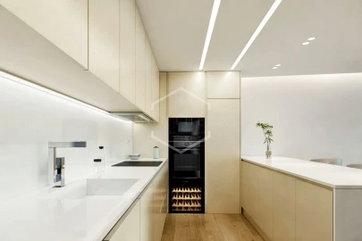 Apartamento T4 para Venda em Loures
