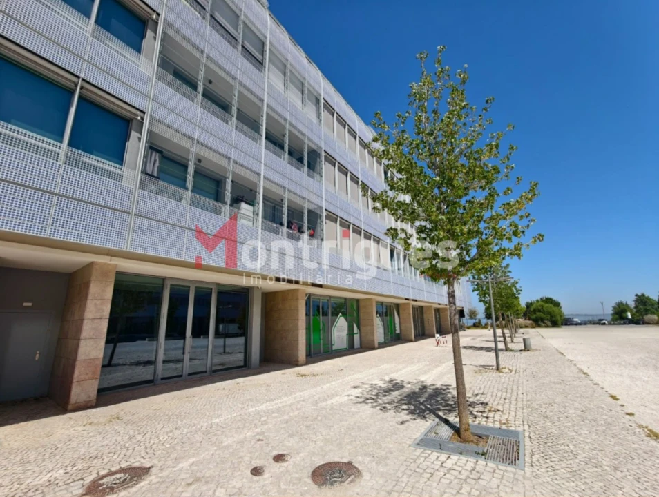 Apartamento T1 para Venda em Marvila Foto 5