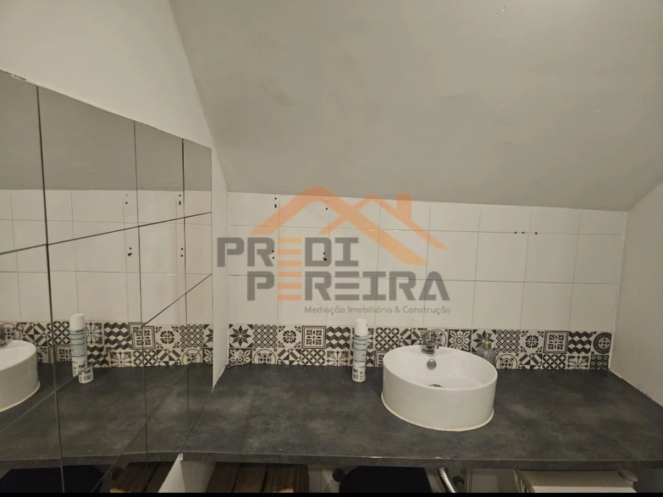 Loja para Venda em Ramada e Caneças Foto 13