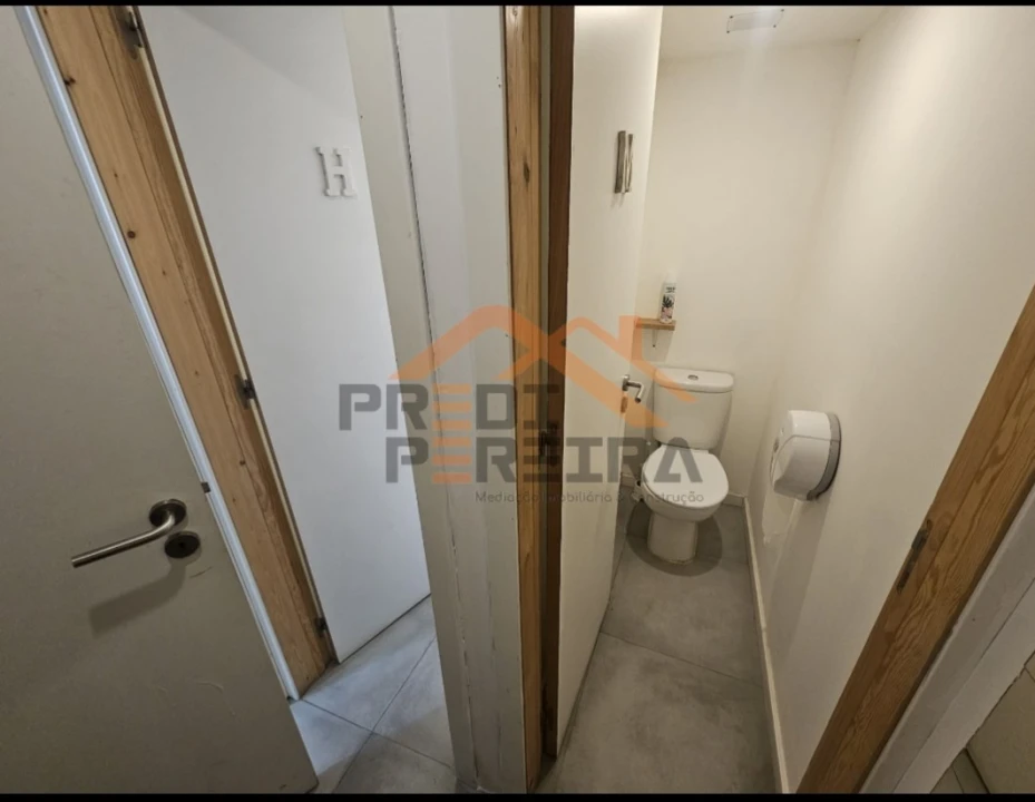 Loja para Venda em Ramada e Caneças Foto 14
