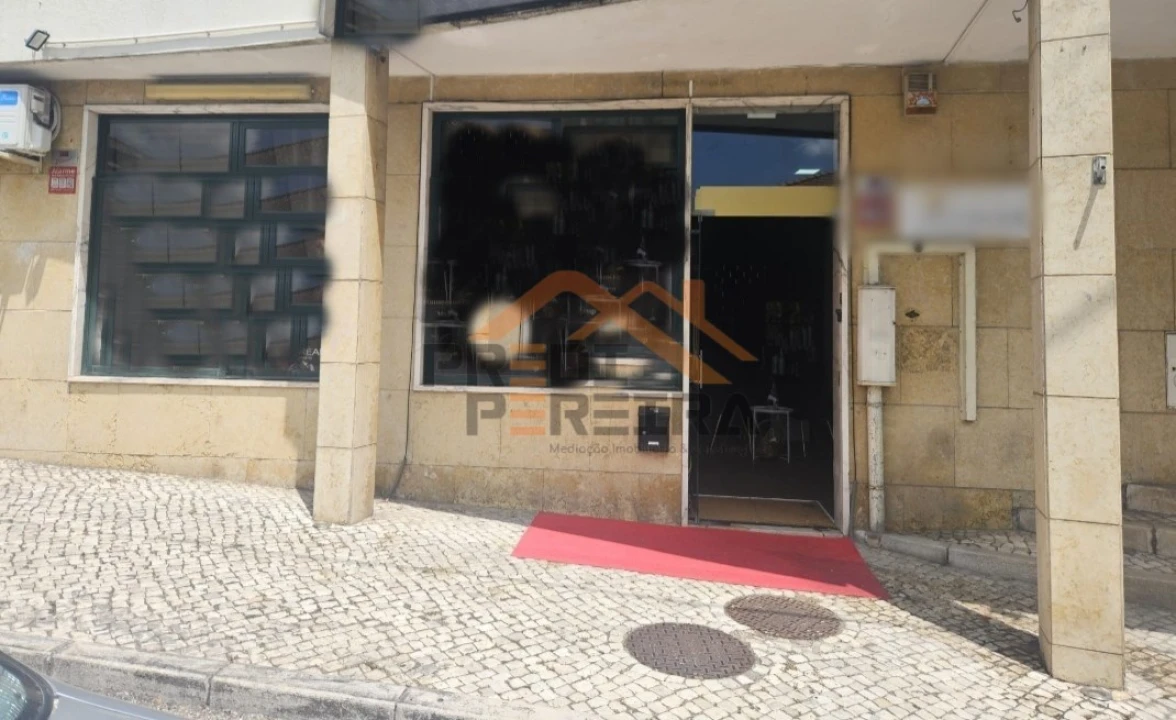 Loja para Venda em Ramada e Caneças Foto 23