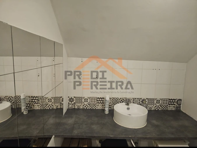 Loja para Venda em Ramada e Caneças Foto 13