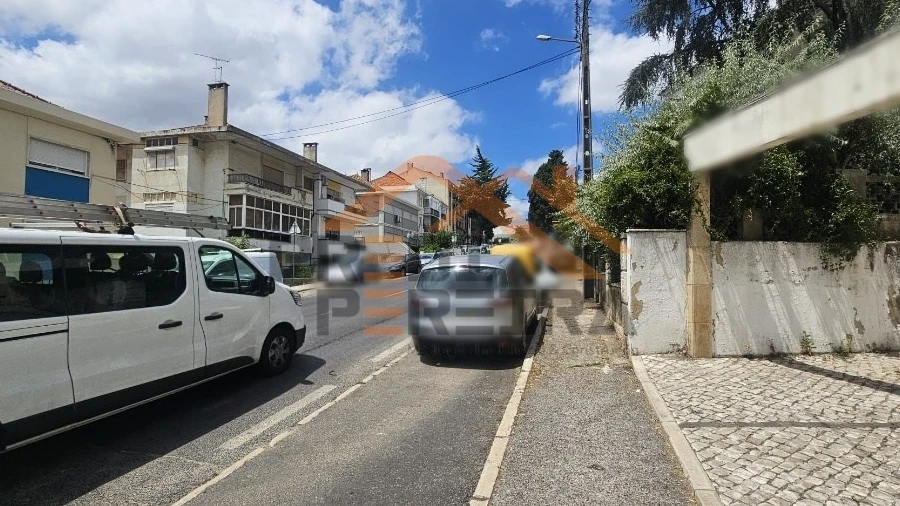 Loja para Venda em Ramada e Caneças