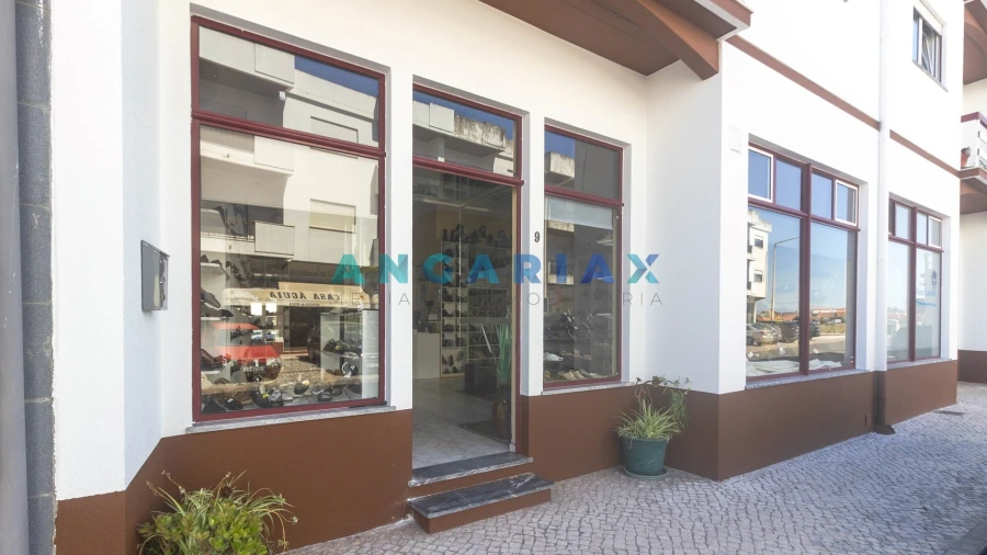 Loja para Venda em Vieira de Leiria