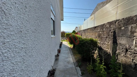Moradia T3 para Venda em Merelim (São Paio), Panoias e Parada de Tibães