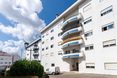 Apartamento T2 para Venda em Marrazes e Barosa