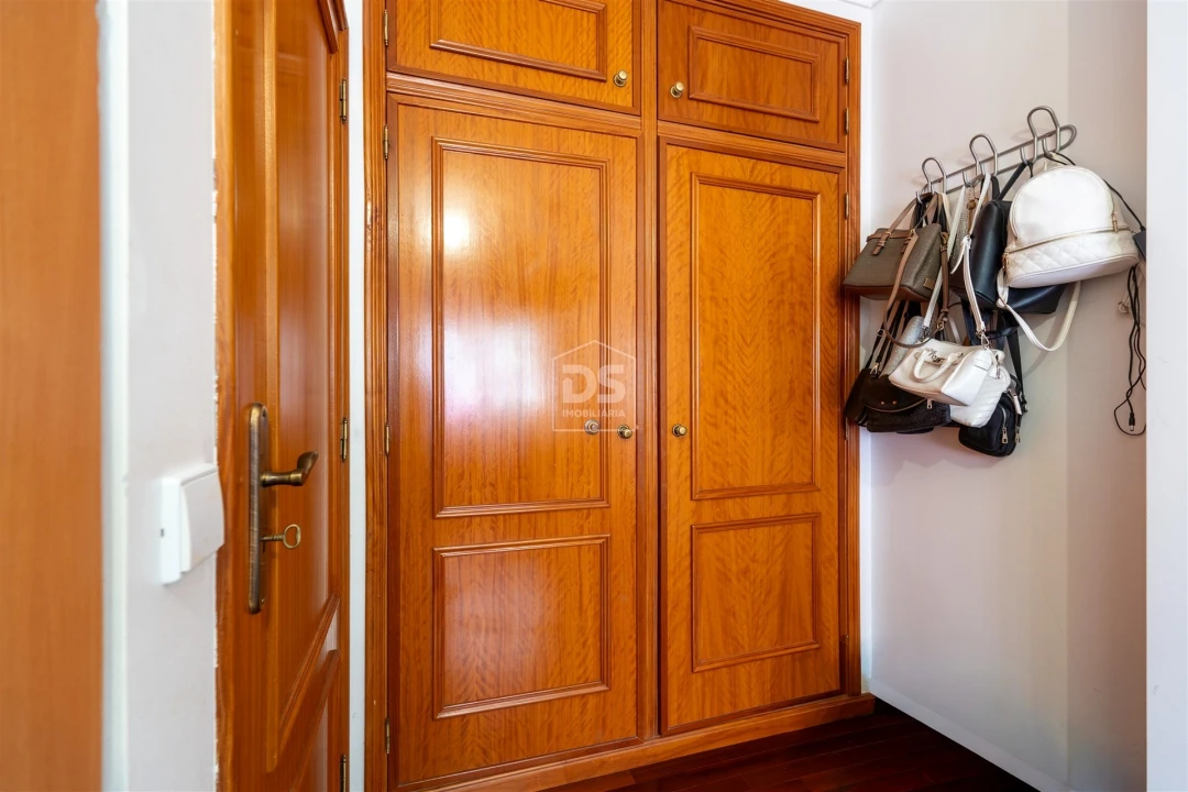 Apartamento T2 para Venda em Marrazes e Barosa Foto 18
