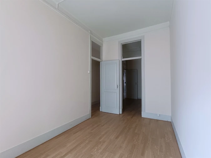 Apartamento T3 para Venda em Arroios Foto 10