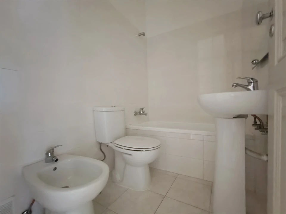 Apartamento T3 para Venda em Arroios Foto 24