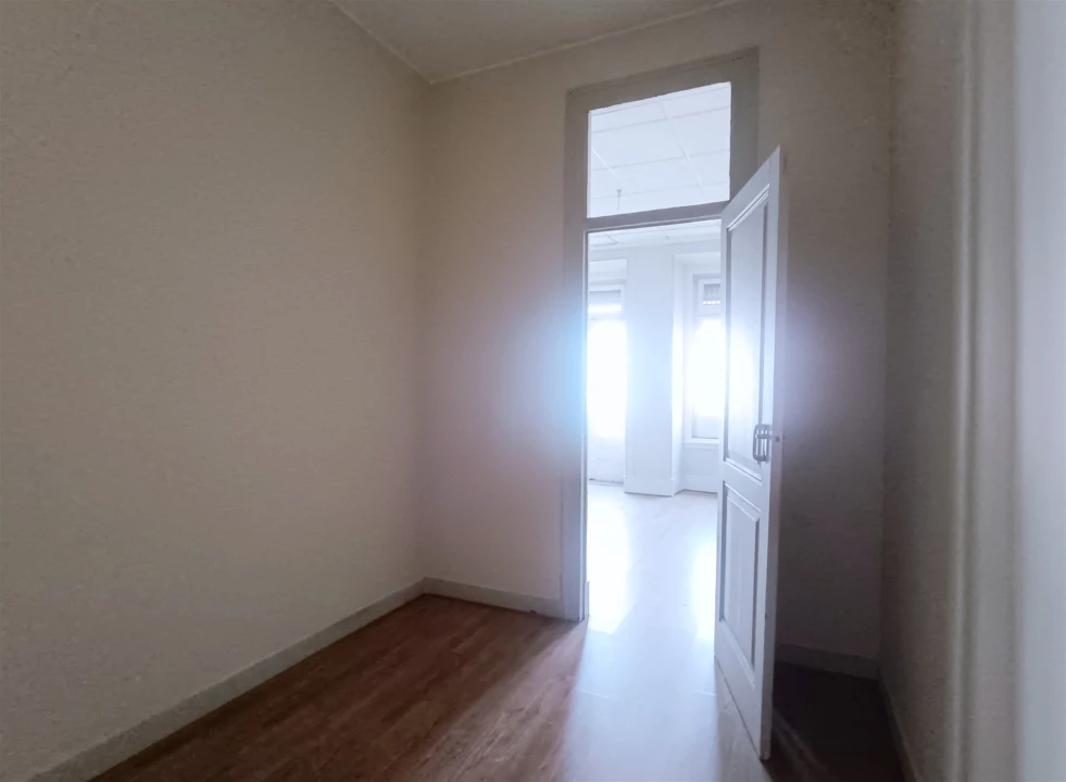 Apartamento T3 para Venda em Arroios Foto 8