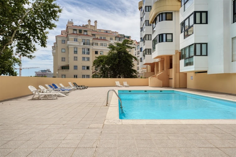 Apartamento T3 para Venda em Cascais e Estoril Foto 21