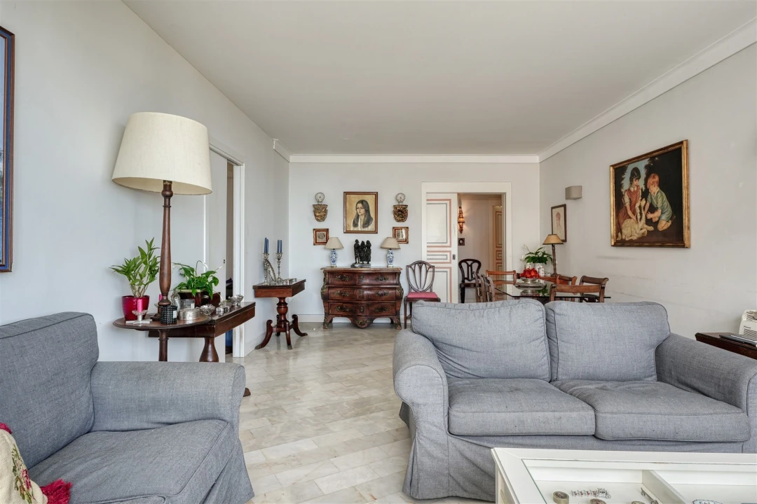 Apartamento T3 para Venda em Cascais e Estoril Foto 2