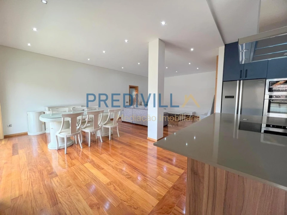 Apartamento T4 para Venda em Póvoa de Varzim, Beiriz e Argivai Foto 8