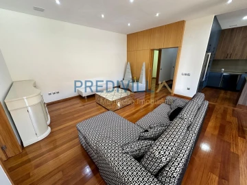 Apartamento T4 para Venda em Póvoa de Varzim, Beiriz e Argivai